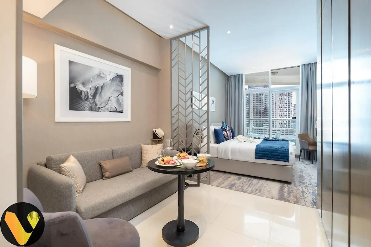 Vogue Damac Maison Prive Balcony & Pool With Canal View Prime Business Bay Location, Steps From Downtown & Burj Khalifa Dubaj 0*,  Spojené arabské emiráty