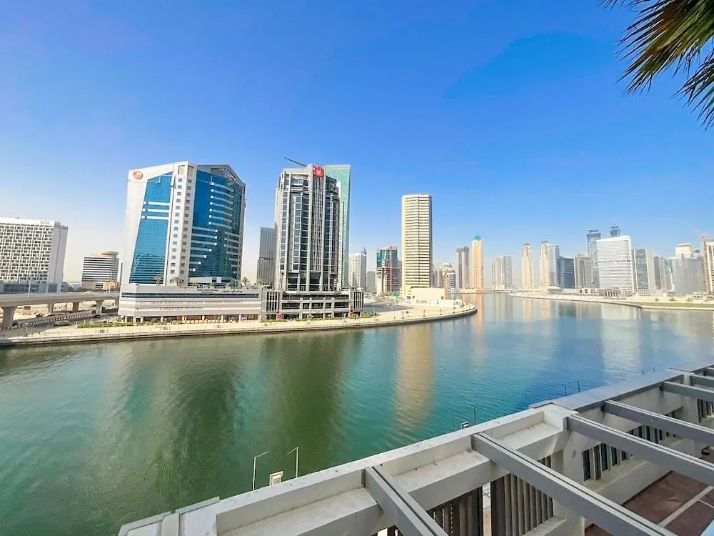 Vogue Damac Maison Prive Balcony & Pool With Canal View Prime Business Bay Location, Steps From Downtown & Burj Khalifa Dubai 0*,  United Arab Emirates
